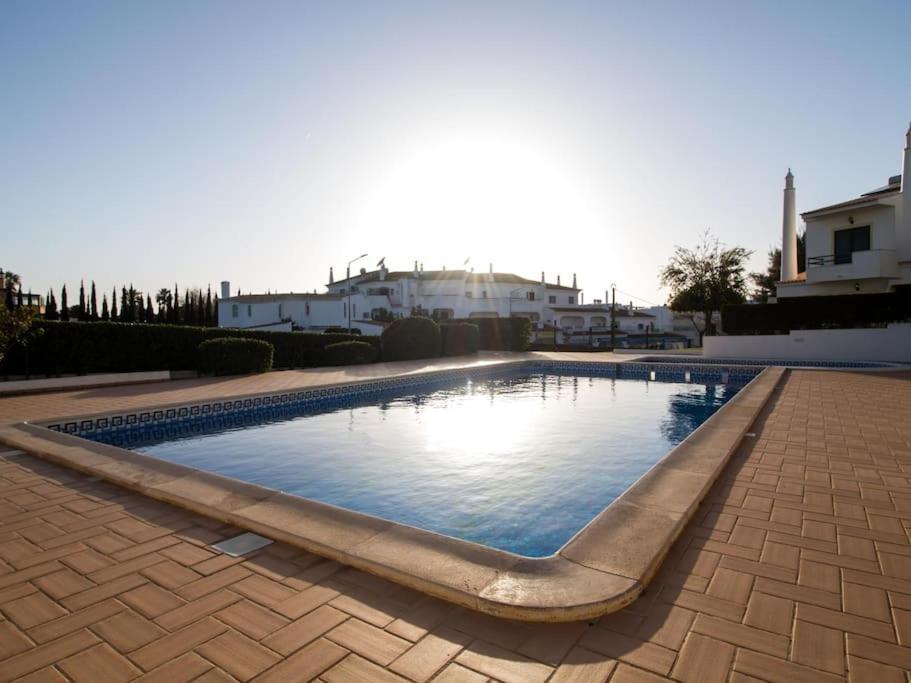 אלבופיירה Joia Da Gale House - Pool And Garden & Bbq & Gale Beach מראה חיצוני תמונה